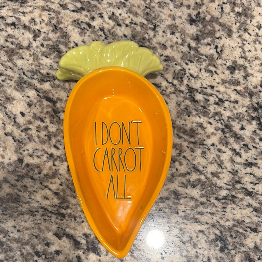 Rae Dunn Orange Carrot-Shaped Ceramic Dish
